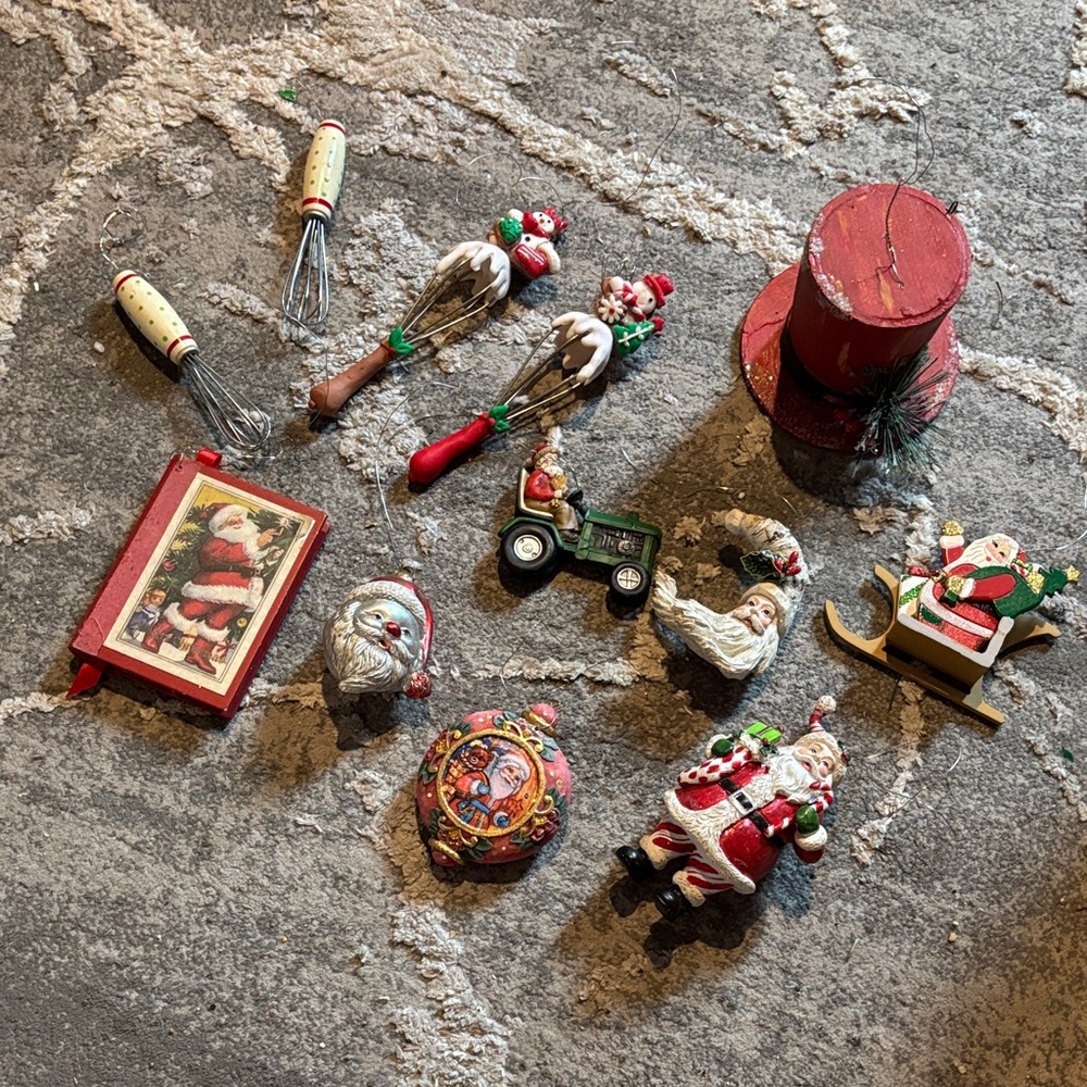 Festive Christmas Ornaments Set